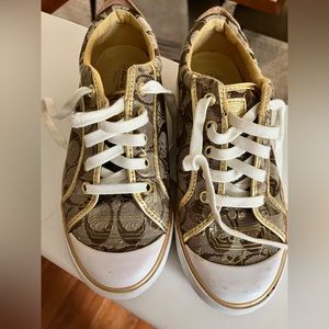 Gold Coach Barrett Tennis shoes, Size 8.  Worn a handful of times.